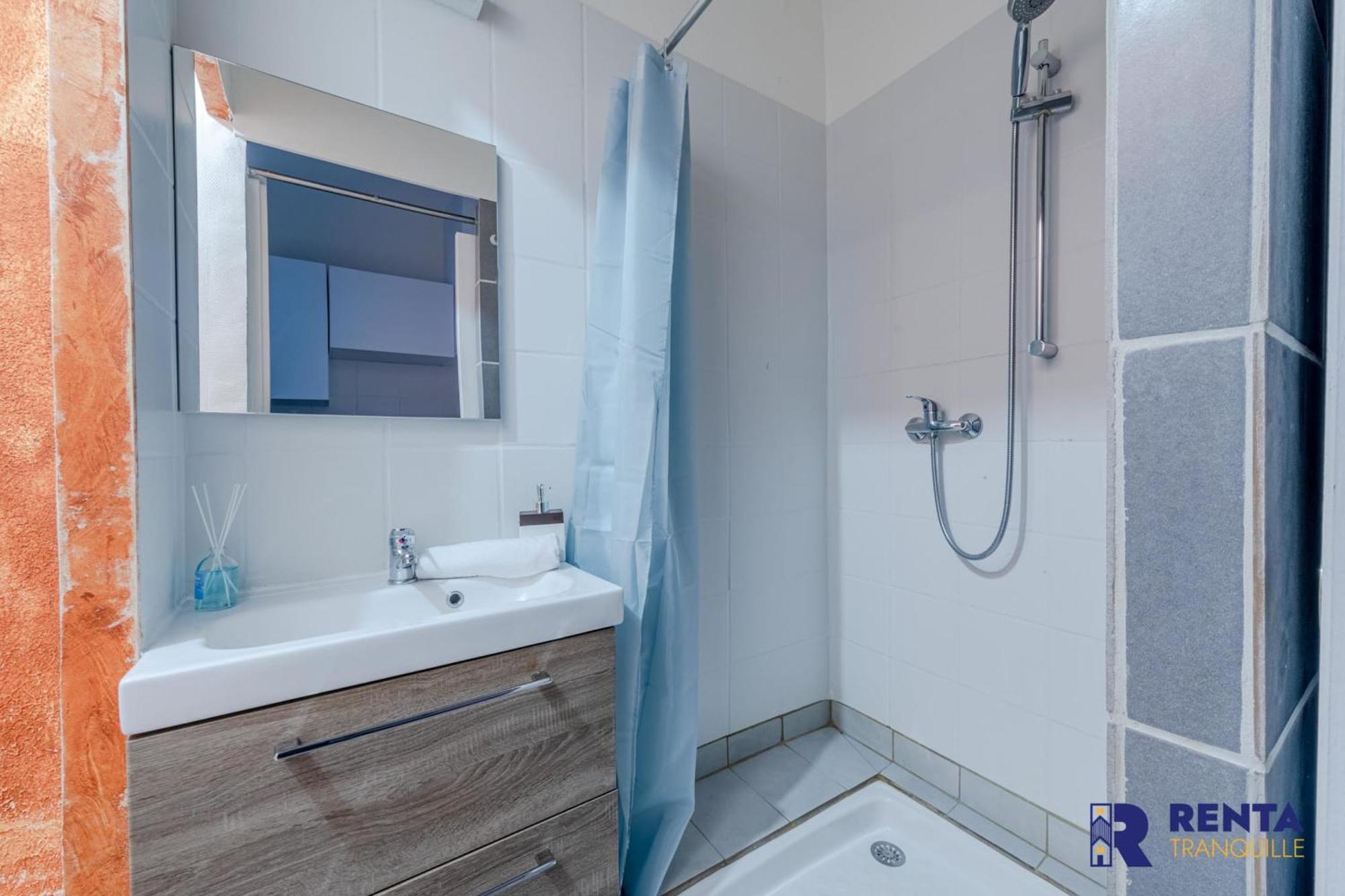 Entre Terre Et Mer Wifi Studio Cosy 2 Pers Perpignan Exteriör bild
